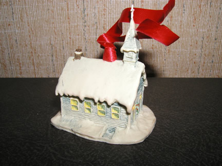 223-503 Red Oak Church Ornament (1986)