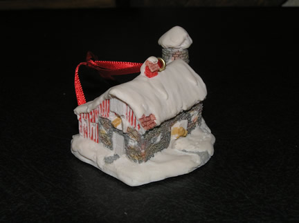223-507 Barn Ornament (1990)
