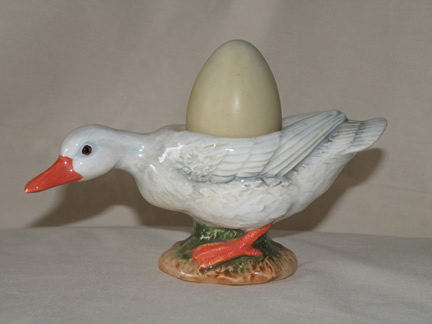27406 Duck Egg Holder