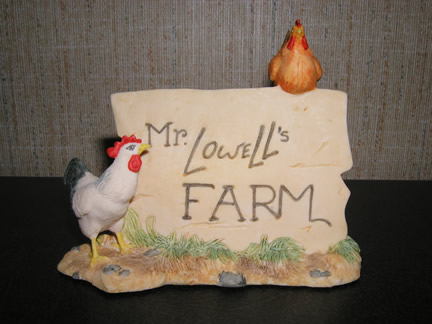 225-302 Mr Lowell's Farm Counter Sign